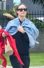 OLIVIA WILDE Out for Lunch with Her Daughter in Los Feliz 05/17/2025