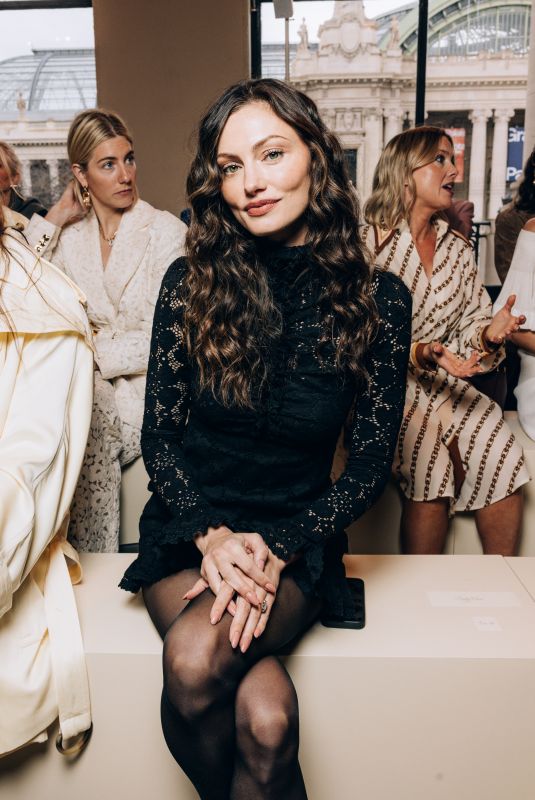PHOEBE TONKIN at Zimmermann Fall 2025 Runway Show in Paris 03/10/2025