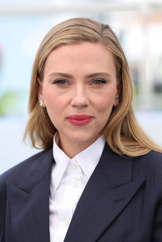 SCARLETT JOHANSSON at Eleanor the Great Photocall at Cannes Film Festival 05/21/2025