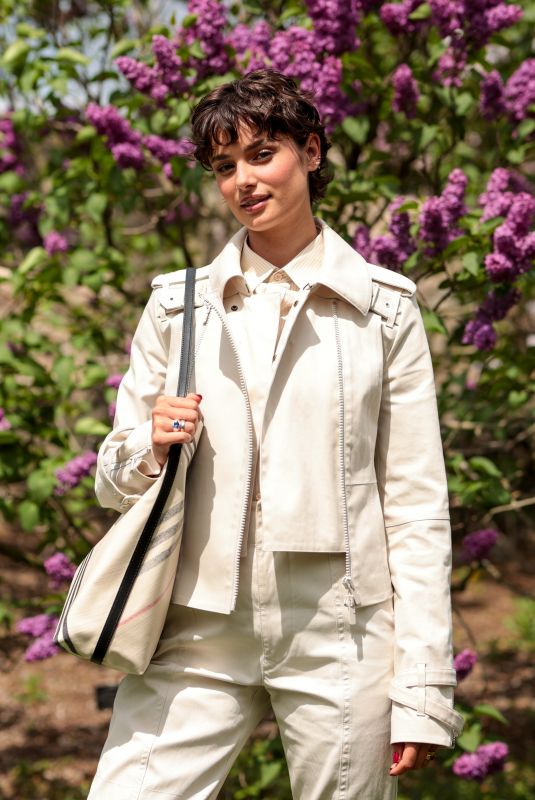 TAYLOR HILL at Burberry Spring Luncheon at New York Botanical Garden in New York City 05/02/2025