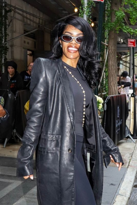 TEYANA TAYLOR Out and About in New York City 05/04/2025