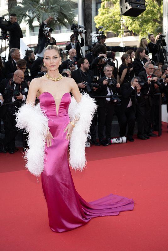 VALENTINA PAHDE at The History of Sound Premiere at 78th Cannes Film Festival 05/21/2025