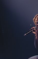 ADDISON RAE - Surprise Live London Performance Photoshoot, June 2025
