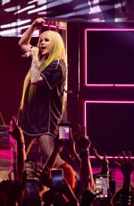 AVRIL LAVIGNE Performs Her Greatest Hits Tour at Hard Rock Live Hollywood 06/21/2025