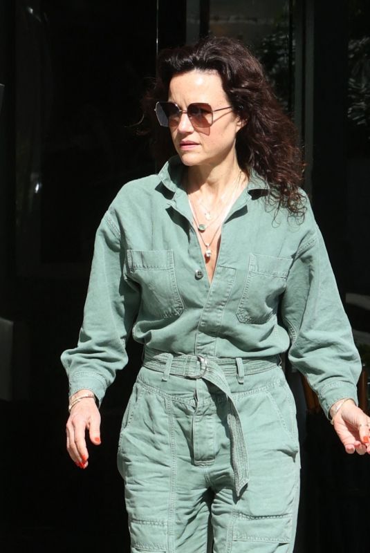 CARLA GUGINO Leaves Her Hotel 06/04/2025