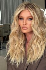 CINTIA DICKER - Instagram Photos 06/26/2025