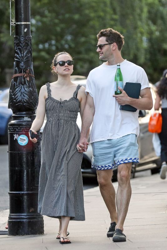 DAISY RIDLEY and Tom Bateman Out in Primrose Hill 06/22/2025