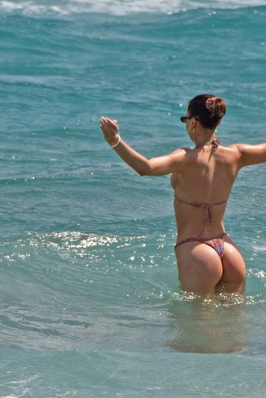 ELSIE HEWITT in Bikini at a Beach in Palm Beach 03/15/2025