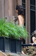 EMILY RATAJKOWSKI Out Picking up Her Birthday Cake in New York City 06/06/2025