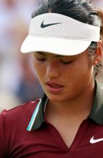 EMMA RADUCANU at Quarterfinal of HSBC Championships in London 06/13/2025
