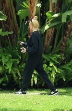 ERIKA JAYNE Heading to a Friend