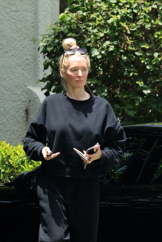 ERIKA JAYNE Heading to a Friend