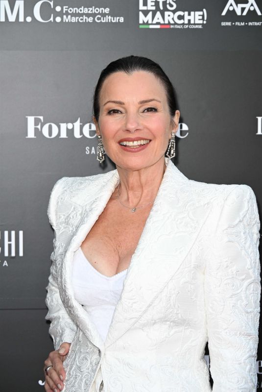 FRAN DRESCHER at Filming Italy 2025 Red Carpet at Forte Village Resort in Santa Margherita di Pula 06/20/2025