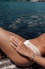 HELEN OWEN - Instagram Photos 06/29/2025