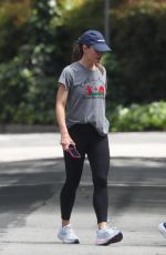 JENNIFER GARNER Out and About in Brentwood 06/04/2025