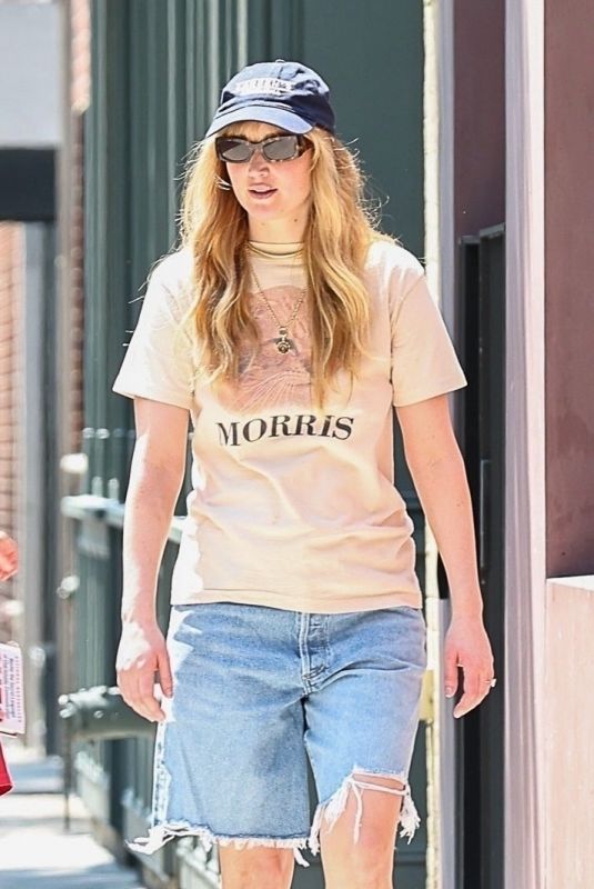 JENNIFER LAWRENCE Out and About in New York City 06/06/2025