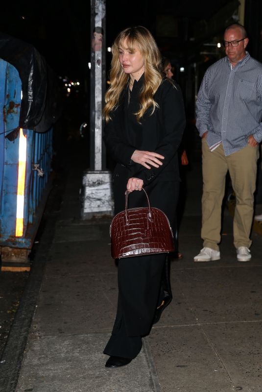 JENNIFER LAWRENCE Out for Dinner in New York City 06/01/2025