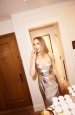 JODIE COMER for British Vogue, June 2025