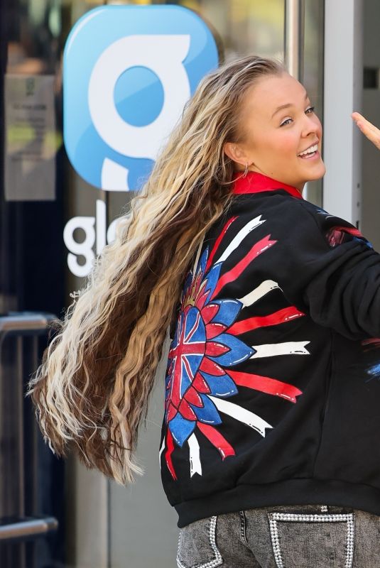 JOJO SIWA Arrives at Capital Breakfast Show in London 06/02/2025