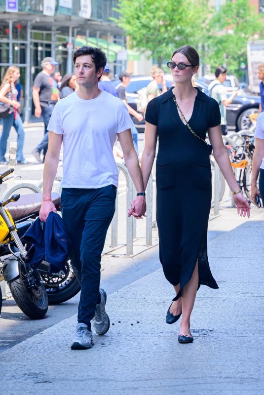KARLIE KLOSS and Joshua Kushner Out for Coffee in New York City 06/14/2025