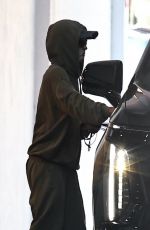 KATY PERRY Leaves a Medical Spa Building in Los Angeles 05/30/2025