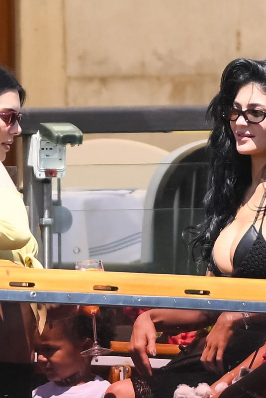 KENDALL and KYLIE JENNER Out at Water Taxi in Venice 06/28/2025