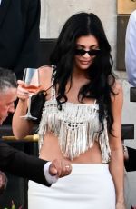 KENDALL and KYLIE JENNER Outside Hotel Gritti in Venice 06/28/2025