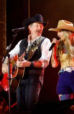LAINEY WILSON Performs at CMA Fest 2025 Day One in Nashville 06/05/2025