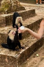 LAURA VANDERVOORT - Instagram Photos 06/23/2025