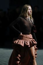 LILA GRACE MOSS at Saint Laurent Menswear Spring/Summer 2026 Show at Paris Fashion Week 06/24/2025