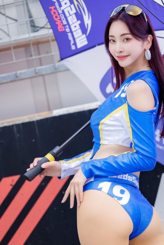 MAKOTO MINAMI - Instagram Photos 06/23/2025