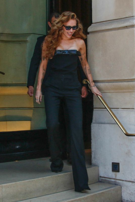 MILEY CYRUS Leaves Her Hotel in Paris 06/19/2025