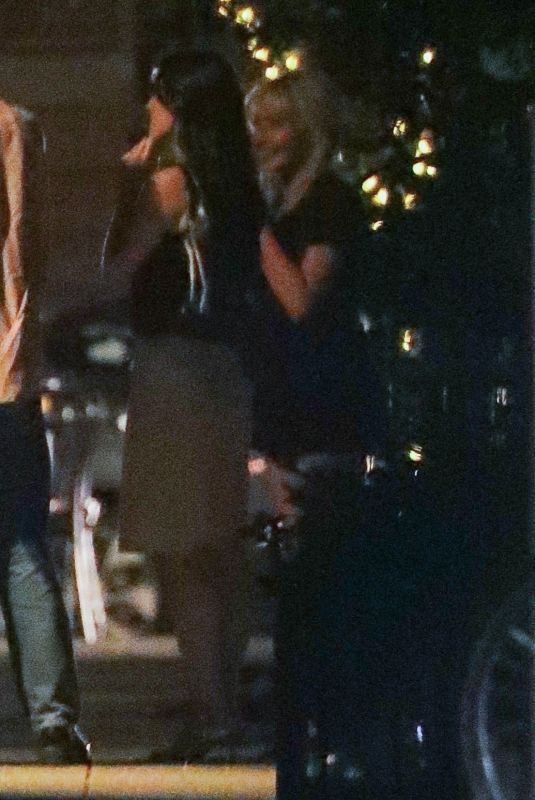 SABRINA CARPENTER Night Out with Friends in New York City 06/10/2025