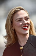 SCARLETT JOHANSSON at Jurassic World: Rebirth Photocall in London 06/16/2025