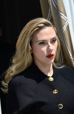 SCARLETT JOHANSSON at Jurassic World: Rebirth Photocall in London 06/16/2025