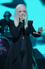 SHIRLEY MANSON Performs at Jimmy Kimmel Live 06/04/2025