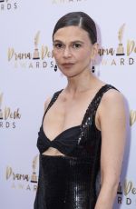 SUTTON FOSTER at 2025 Drama Desk Awards in New York 06/01/2025