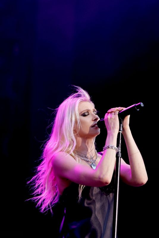 TAYLOR MOMSEN Performs at Power Up Tour at Nissan Stadium in Nashville 05/21/2025