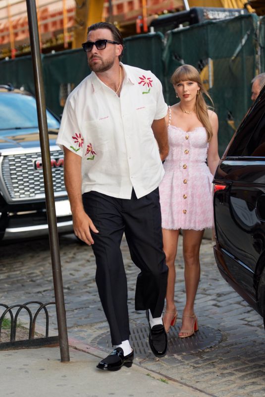 TAYLOR SWIFT and Travis Kelce Out for Dinner in New York City 06/28/2025