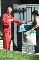 TEDDI MELLENCAMP Having a Cat Carrier and Food Delivered to Her Home in Los Angeles 06/16/2025