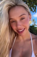 ALEXIS REN - Instagram Photos 07/22/2025
