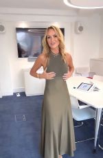 AMANDA HOLDEN - Instagram Photos 07/18/2025