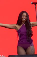 AMBER MARKS Performs at BST Hyde Park in London 07/05/2025