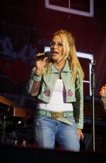 ANASTACIA Performs at Rosenheimer Sommerfestival 07/11/2025