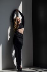 ANNA HILTROP for L