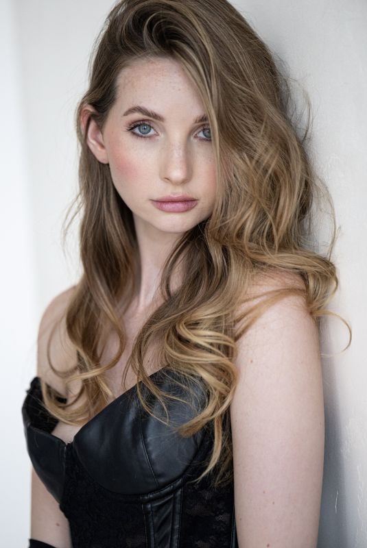 ANNA HILTROP for L