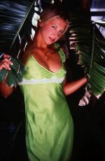 ANNA KOURNIKOVA - Photoshoot from 2004