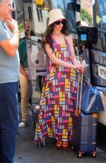 ANNE HATHAWAY on the Set of 