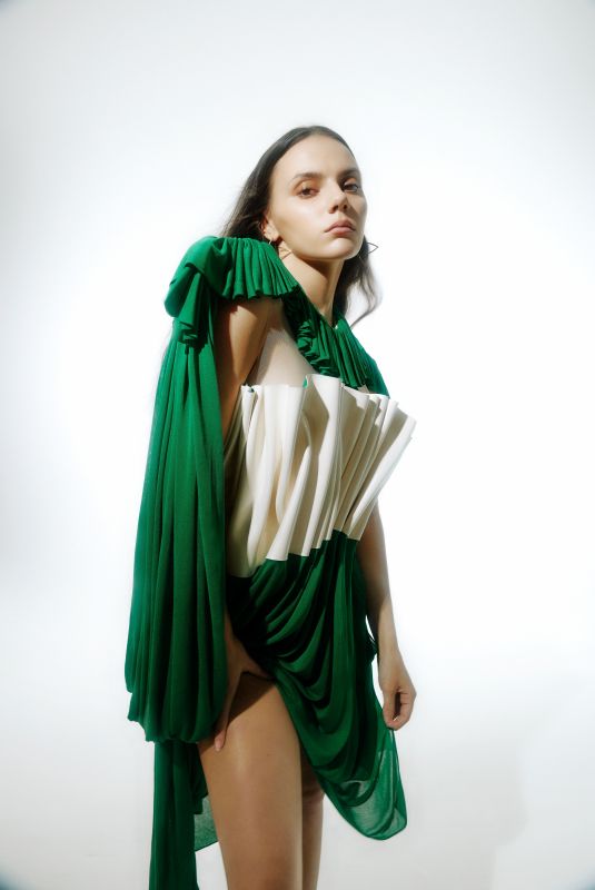 DAFNE KEE for The Glass Magazine, May 2024