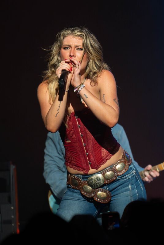 DASHA Performs at a Concert in Paris 07/02/2025